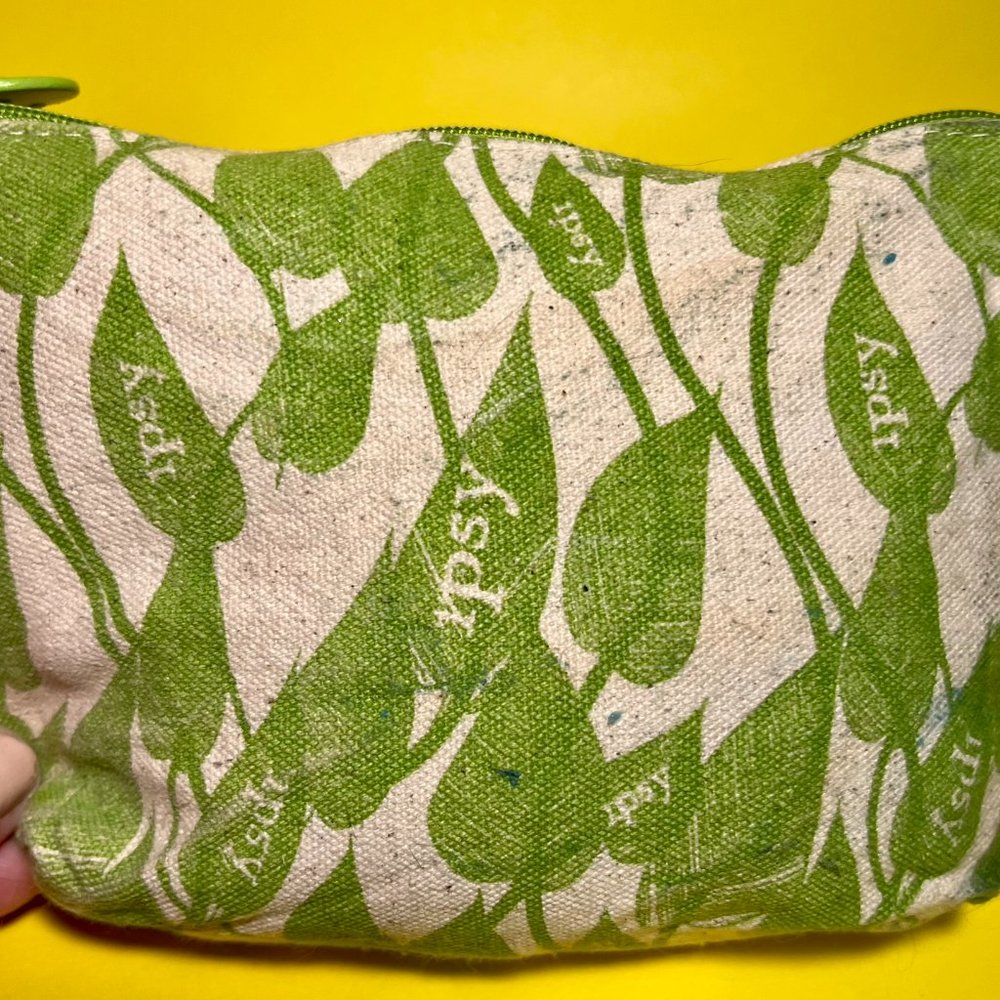 Ipsy Natural Leaves Makeup Bag